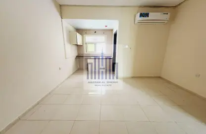 Apartment - 1 Bedroom - 1 Bathroom for rent in Fire Station Road - Muwaileh - Sharjah