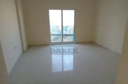 Apartment - 1 Bedroom - 2 Bathrooms for rent in Al Azza Building - Al Rumaila - Ajman