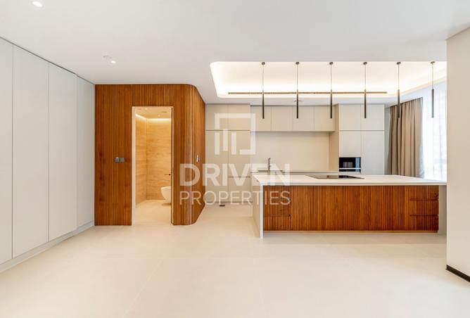 Apartment - 2 Bedrooms - 3 Bathrooms for sale in Building 14 - City Walk - Dubai