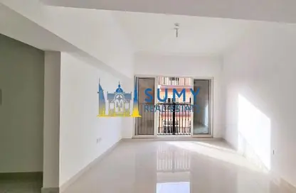 Apartment - 1 Bathroom for rent in Spanish Andalusian - Canal Residence - Dubai Sports City - Dubai