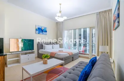 Apartment - Studio - 1 Bathroom for rent in Burj Al Nujoom - Downtown Dubai - Dubai