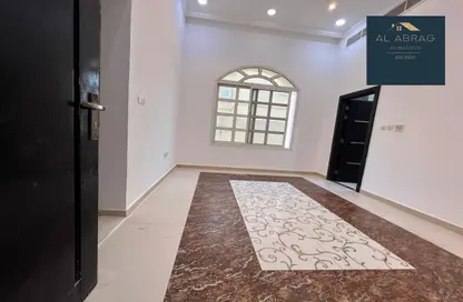 Apartment - 1 Bathroom for rent in C250 Building - Mohamed Bin Zayed City - Abu Dhabi