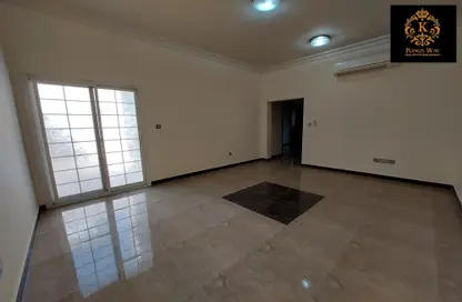 Apartment - 2 Bedrooms - 3 Bathrooms for rent in Shakhbout City - Abu Dhabi