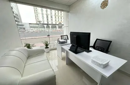 Business Centre - Studio - 1 Bathroom for rent in Al Rostamani Building - Port Saeed - Deira - Dubai