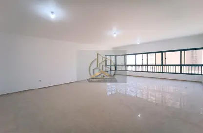 Apartment - 3 Bedrooms - 4 Bathrooms for rent in Clock Tower - Corniche Road - Abu Dhabi