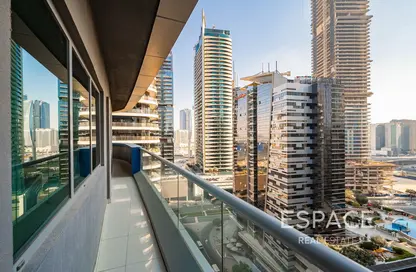 Apartment - 2 Bedrooms - 1 Bathroom for sale in The Signature - Burj Khalifa Area - Downtown Dubai - Dubai