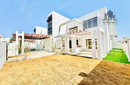 Villa - 4 Bedrooms - 5 Bathrooms for rent in Bida Bin Ammar - Asharej - Al Ain