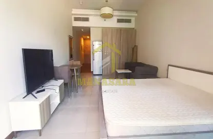 Apartment - 1 Bathroom for rent in SOL Bay - Business Bay - Dubai