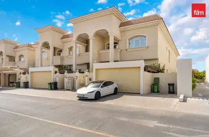 Villa - 5 Bedrooms - 6 Bathrooms for rent in Umm Al Sheif Villas - Umm Al Sheif - Dubai