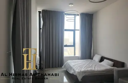 Apartment - 1 Bathroom for rent in The Square Tower - Jumeirah Village Circle - Dubai