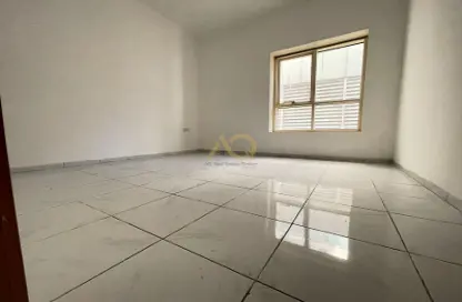 Apartment - 2 Bedrooms - 2 Bathrooms for rent in New Al Taawun Road - Al Taawun - Sharjah