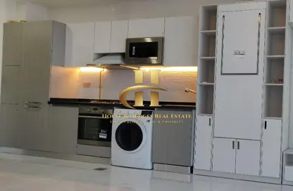 Apartment - 1 Bathroom for rent in Miraclz Tower by Danube - Arjan - Dubai