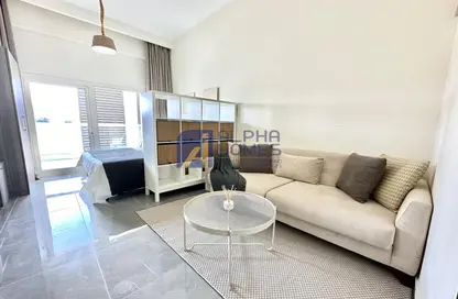 Apartment - 1 Bathroom for rent in Leonardo Residences - Masdar City - Abu Dhabi