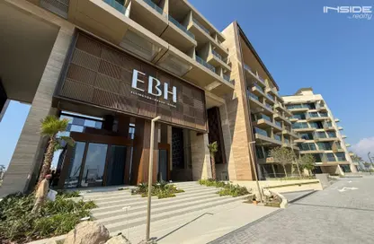 Apartment - 2 Bedrooms - 3 Bathrooms for sale in Ellington Beach House - Palm Jumeirah - Dubai