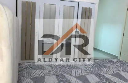 Apartment - 1 Bedroom - 2 Bathrooms for rent in Corniche Tower - Ajman Corniche Road - Ajman