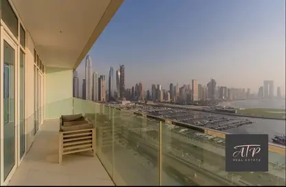 Apartment - 2 Bedrooms - 2 Bathrooms for sale in Sunrise Bay - EMAAR Beachfront - Dubai Harbour - Dubai