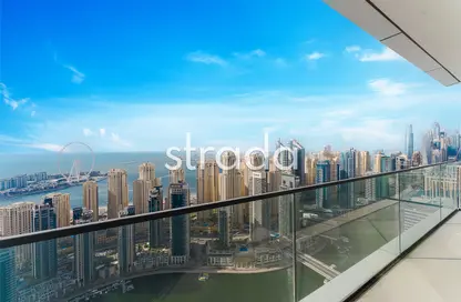 Apartment - 4 Bedrooms - 4 Bathrooms for sale in Vida Residences Dubai Marina - Dubai Marina - Dubai