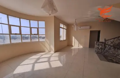 Villa - 4 Bedrooms - 3 Bathrooms for rent in Al Qusaidat - Ras Al Khaimah