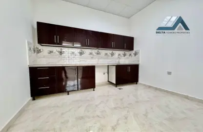 Apartment - 2 Bedrooms - 2 Bathrooms for rent in Madinat Al Riyad - Abu Dhabi