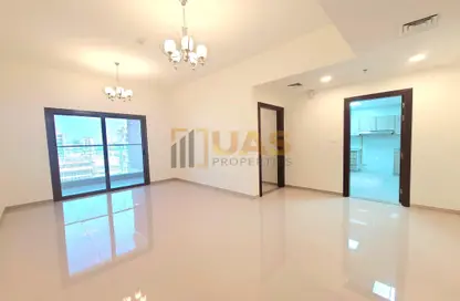 Apartment - 1 Bedroom - 2 Bathrooms for rent in Jumeirah Garden City - Al Satwa - Dubai