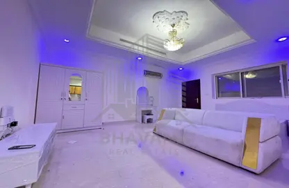 Apartment - Studio - 1 Bathroom for rent in C2302 - Khalifa City A - Khalifa City - Abu Dhabi