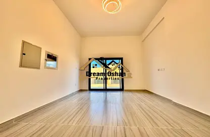 Apartment - 1 Bathroom for rent in Al Warsan 4 - Al Warsan - Dubai