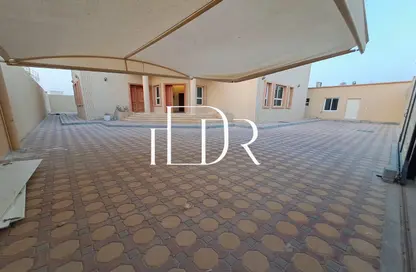 Villa - 6 Bedrooms - 7+ Bathrooms for rent in Madinat Al Riyad - Abu Dhabi