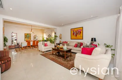 Villa - 4 Bedrooms - 5 Bathrooms for sale in Meadows 2 - Meadows - Dubai