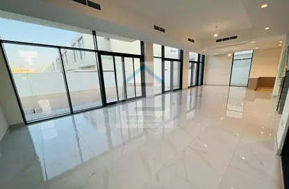 Villa - 5 Bedrooms - 6 Bathrooms for rent in Murooj Al Furjan - Al Furjan - Dubai