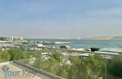 Apartment - 2 Bedrooms - 3 Bathrooms for rent in Al Marasy - Al Bateen - Abu Dhabi