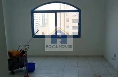 Apartment - 1 Bathroom for rent in Abu shagara Building 2 - Budaniq - Al Qasimia - Sharjah