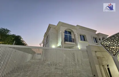 Villa - 5 Bedrooms - 7 Bathrooms for rent in Hoshi 1 - Hoshi - Al Badie - Sharjah