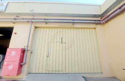 Warehouse - Studio - 1 Bathroom for rent in Wadi AL AIN 1 - Al Noud - Al Ain