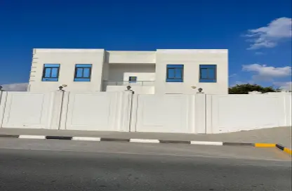 Villa - 6 Bedrooms for rent in Al Tarfa - Mughaidir - Sharjah