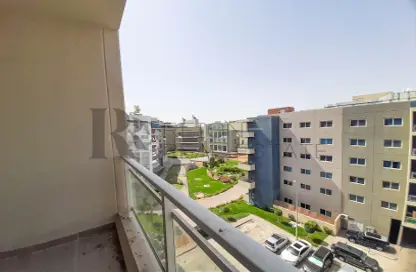 Apartment - 2 Bedrooms - 2 Bathrooms for rent in Tower 28 - Al Reef Downtown - Al Reef - Abu Dhabi