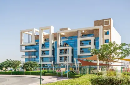 Apartment - 3 Bedrooms - 4 Bathrooms for rent in La Residence - Jumeirah Village Triangle - Dubai