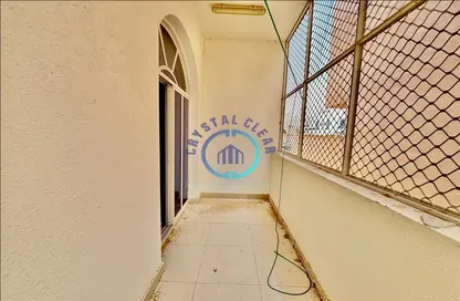 Apartment - 2 Bedrooms - 2 Bathrooms for rent in Al Khabisi - Al Ain