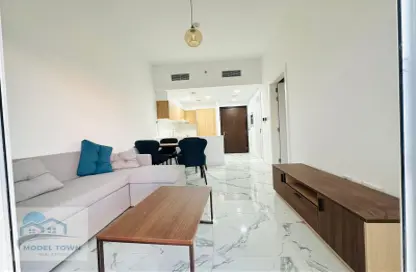 Apartment - 1 Bedroom - 2 Bathrooms for rent in Oasis 2 - Oasis Residences - Masdar City - Abu Dhabi