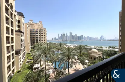 Apartment - 2 Bedrooms - 3 Bathrooms for rent in The Fairmont Palm Residence North - The Fairmont Palm Residences - Palm Jumeirah - Dubai