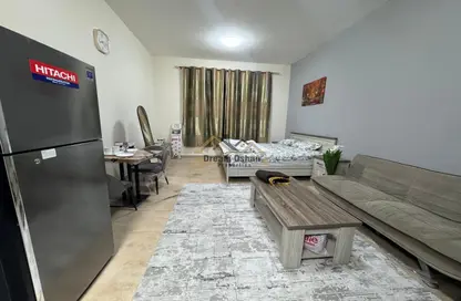 Apartment - Studio - 1 Bathroom for rent in Silicon Gates 1 - Silicon Gates - Dubai Silicon Oasis - Dubai