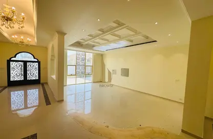 Villa - 5 Bedrooms - 5 Bathrooms for rent in Al Quoz 1 Villas - Al Quoz 1 - Al Quoz - Dubai