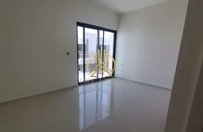 Apartment - 3 Bedrooms - 4 Bathrooms for sale in Juniper - Damac Hills 2 - Dubai
