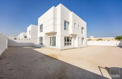 Villa - 4 Bedrooms - 6 Bathrooms for rent in Al Azra - Al Riqqa - Sharjah