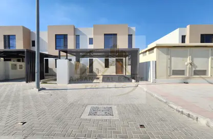 Villa - 3 Bedrooms - 4 Bathrooms for rent in Nasma Residence - Al Tai - Sharjah