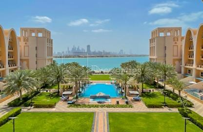 Apartment - 3 Bedrooms - 5 Bathrooms for rent in Sarai Apartments - Palm Jumeirah - Dubai