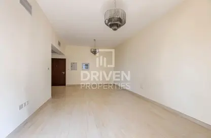 Apartment - 2 Bedrooms - 3 Bathrooms for rent in Iris - Azizi Residence - Al Furjan - Dubai