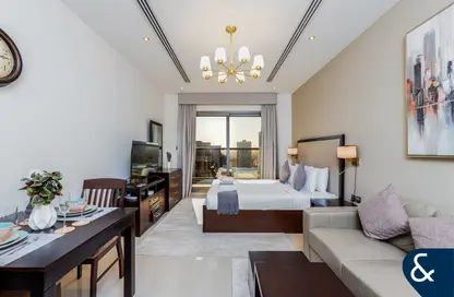 Apartment - Studio - 1 Bathroom for rent in Elite Downtown Residence - Downtown Dubai - Dubai