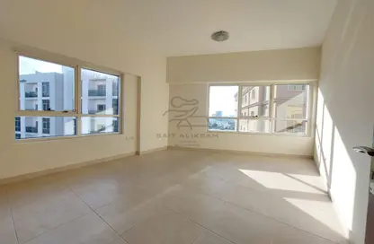 Apartment - 1 Bedroom - 2 Bathrooms for rent in Al Raffa - Bur Dubai - Dubai