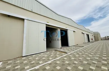 Warehouse - Studio - 1 Bathroom for rent in Wadi AL AIN 1 - Al Noud - Al Ain