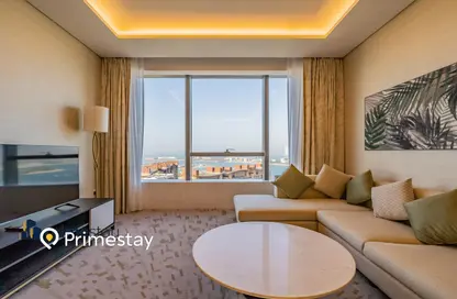 Apartment - 1 Bedroom - 1 Bathroom for rent in The Palm Tower - Palm Jumeirah - Dubai